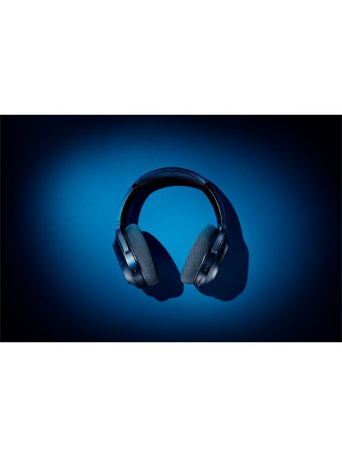 RAZER Barracuda - Black (Wireless Multi-platform Gaming and Mobile Headset)