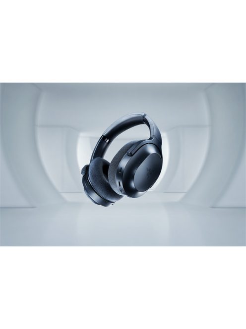 RAZER Barracuda - Black (Wireless Multi-platform Gaming and Mobile Headset)