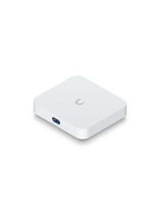   UBiQUiTi Vezetékes Cloud Gateway 4x1Gbps (LAN) + 1x2,5Gbps (WAN), IPS routing, OpenVPN, Asztali - UCG-Ultra
