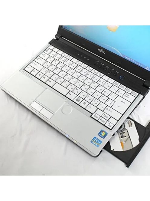 Fujitsu LifeBook S761 / i7-2620M / 8GB / 320 HDD / CAM / HD / EU / Integrált / B /  használt laptop