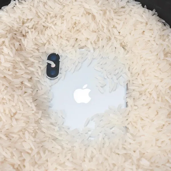 Apple tanácsok beázott iPhone esetén: Felejtsd el a rizses megoldást!