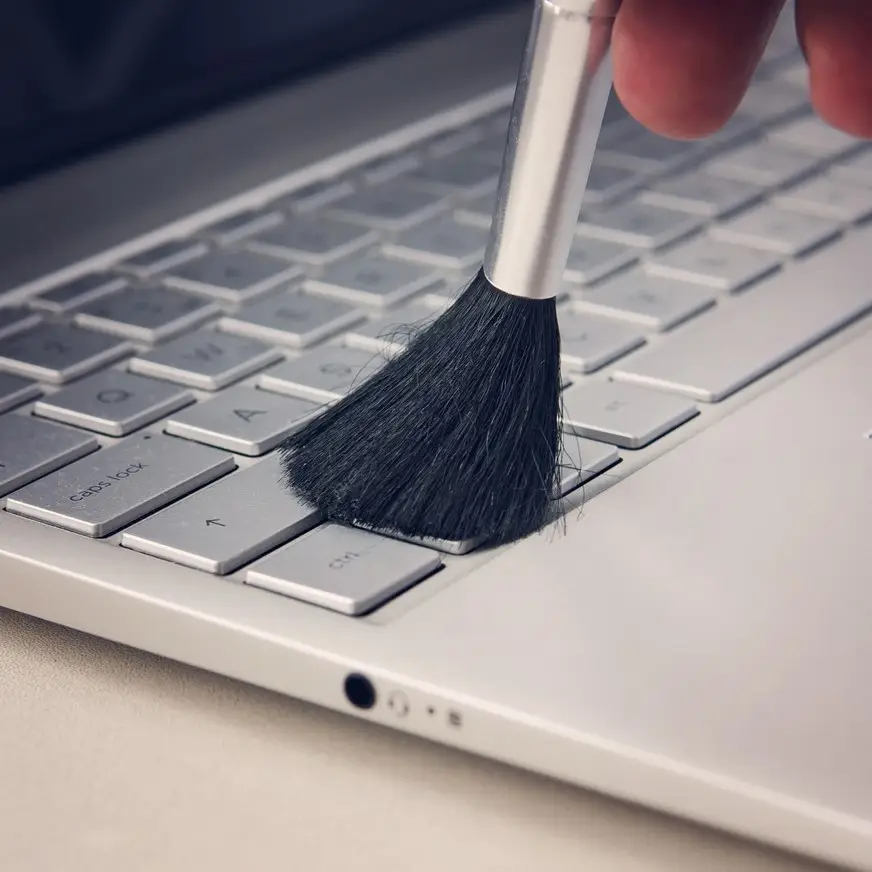 A laptop tisztítása otthon: Lehetséges és fontos!