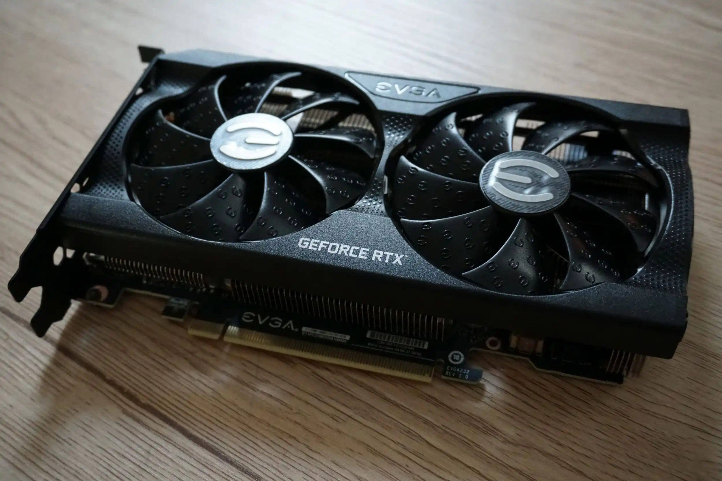 Nvidia GeForce RTX 3050 Új Kiadása: Hatás a RTX 4060 Piaci Pozíciójára
